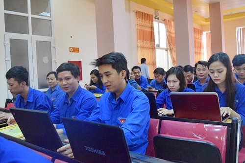 ĐVTN tham gia hưởng ứng cuộc thi trực tuyến “Tìm hiểu chủ nghĩa Mác, Lê nin, tư tưởng Hồ Chí Minh và lý luận chính trị trực tuyến trên mạng internet” năm 2016